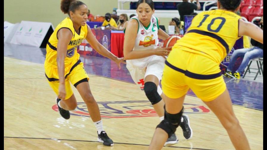 Mauricio Báez a la final del torneo de baloncesto distrital femenino Mauricio Báez a la final del torneo de baloncesto distrital femenino