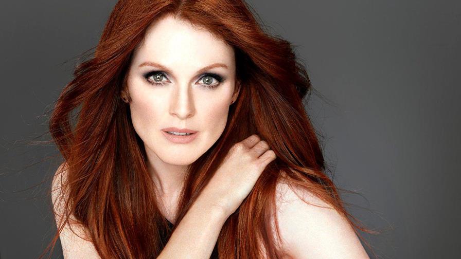 Julianne Moore no se sentía cómoda con su aspecto: “A nadie le encanta ser diferente” Julianne Moore no se sentía cómoda con su aspecto: “A nadie le encanta ser diferente”