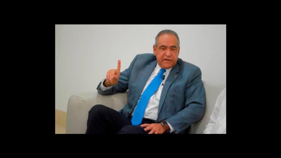 Castaños Guzmán reconoce su entorno; sigue en cuidados intensivos en la Plaza de la Salud