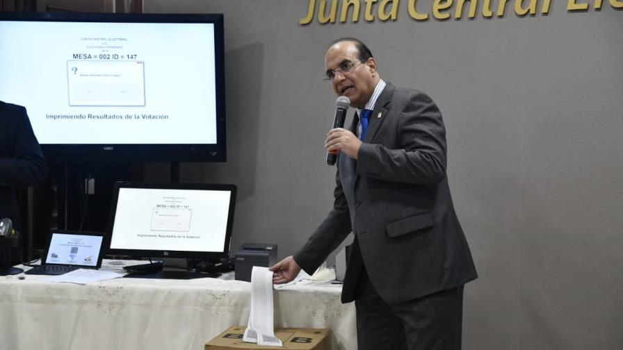 JCE asegura que el voto automatizado “no es jaqueable” JCE asegura que el voto automatizado “no es jaqueable”