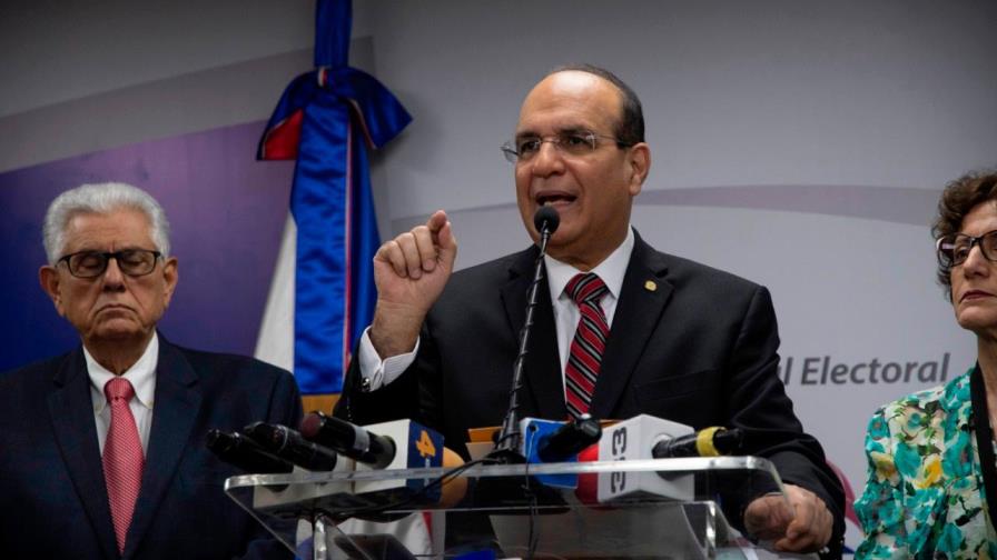 JCE discutirá con los partidos celebración de elecciones de julio en tiempo de coronavirus JCE discutirá con los partidos celebración de elecciones de julio en tiempo de coronavirus