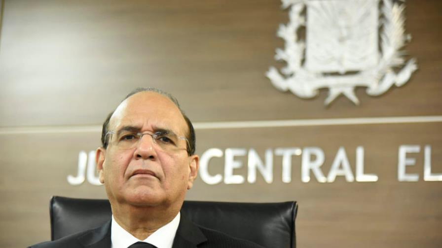 JCE no descarta usar voto automatizado y conteo manual el mismo día JCE no descarta usar voto automatizado y conteo manual el mismo día