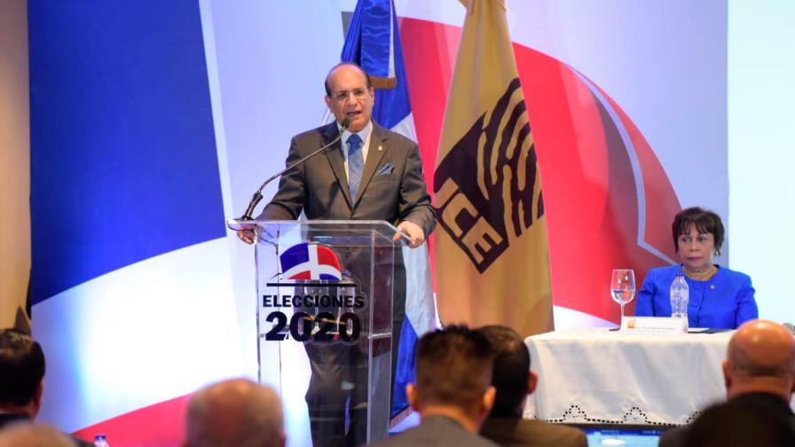 La JCE  recibe a 33 observadores internacionales de las primarias