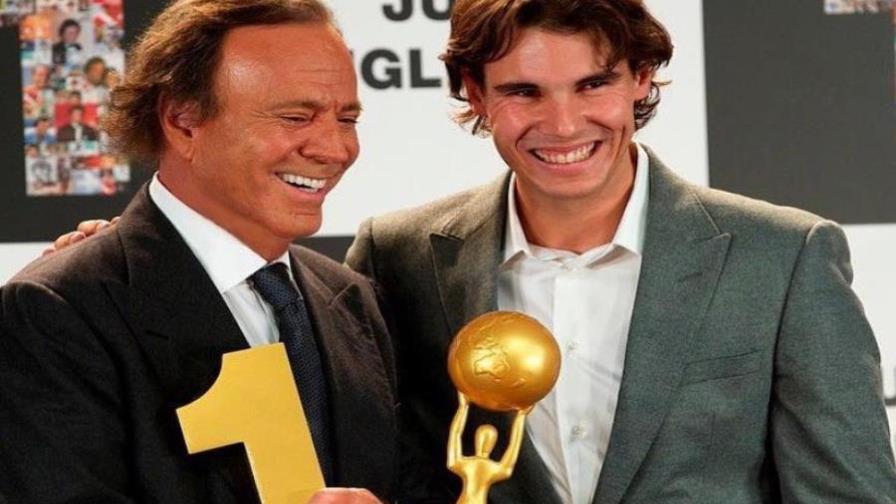 Suspenden el juicio sobre supuesta paternidad del cantante Julio Iglesias