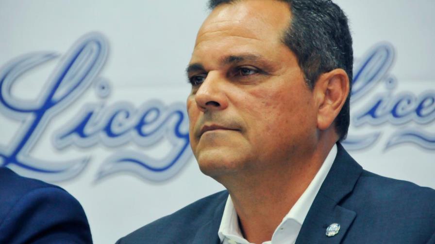 Junior Noboa gana “Chief Bender”, por su esfuerzo en el desarrollo de jugadores Junior Noboa gana “Chief Bender”, por su esfuerzo en el desarrollo de jugadores