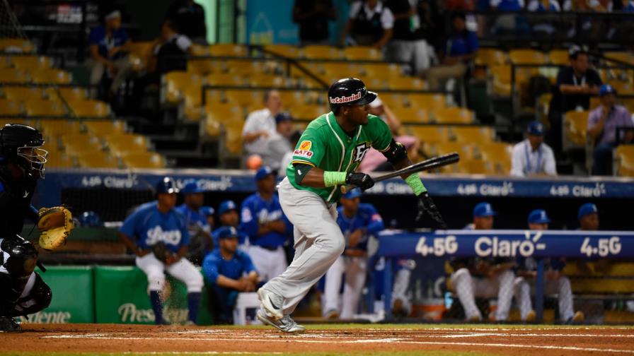 Junior Lake, tiene el carril de la derecha para conquistar el premio “Más Valioso”