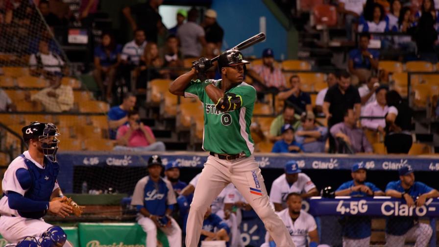 Crismatt y Lake guían primera victoria de Estrellas en el torneo