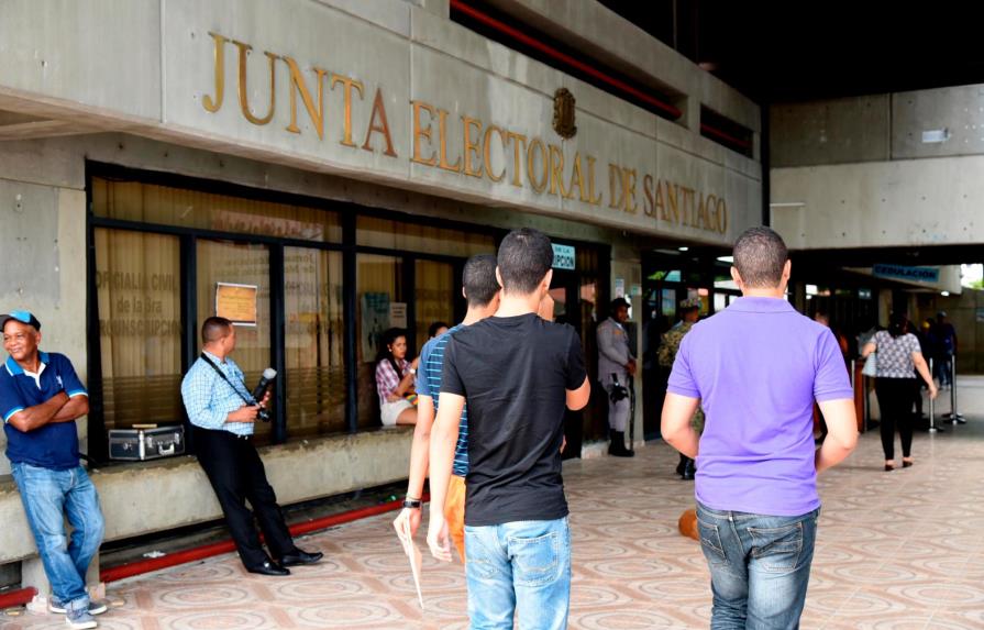 Recuperan dinero robado en Junta Electoral de Santiago