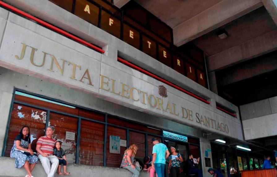 Aplazan medida de coerción a implicados en robo a la Junta Electoral de Santiago
