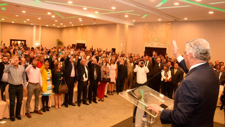 PRD juramenta dirigentes del PRM, PRSC, BIS, FP, Cívico Renovador y Partido Verde Dominicano