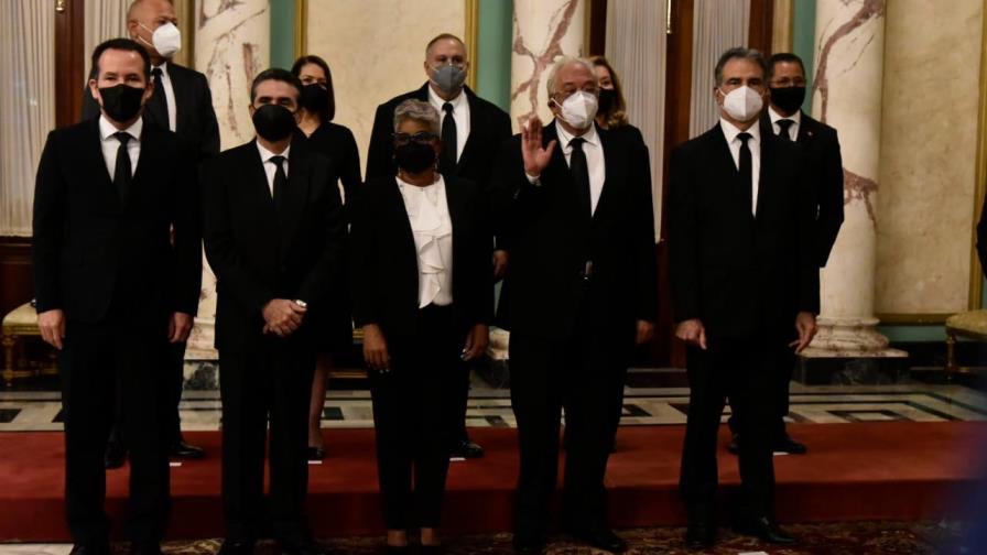 Toman juramento a los nuevos jueces del Tribunal Superior Electoral Toman juramento a los nuevos jueces del Tribunal Superior Electoral