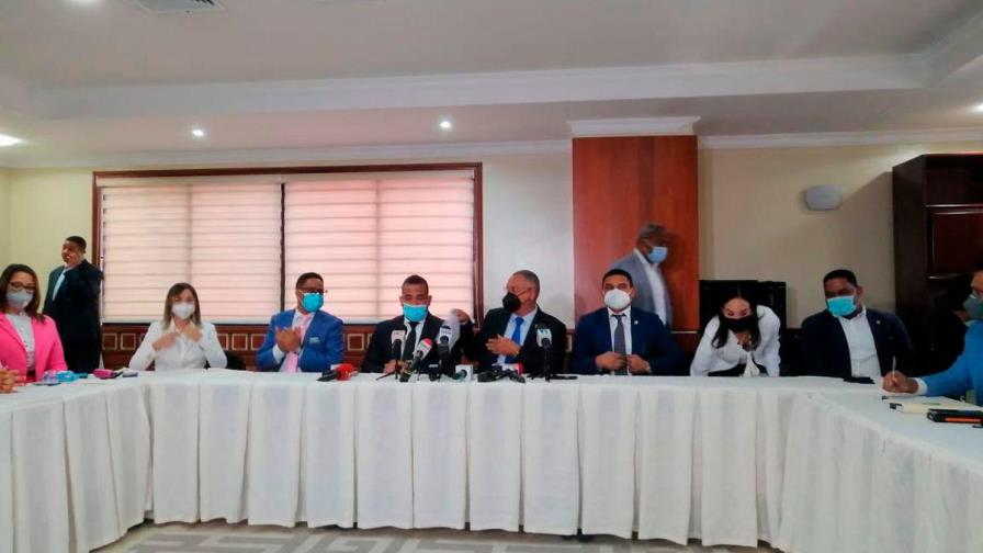 Juristas designados por el Ejecutivo consideran “excesivamente altas” penas por cohecho o sobornos Juristas designados por el Ejecutivo consideran “excesivamente altas” penas por cohecho o sobornos