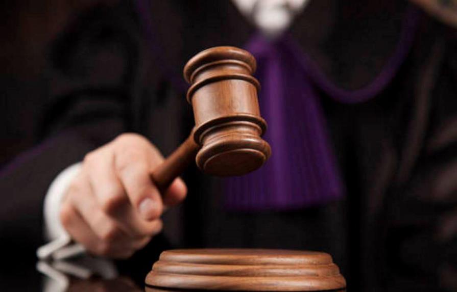 Condenan a 10 años de cárcel hombre acusado de agredir sexualmente a dos niñas