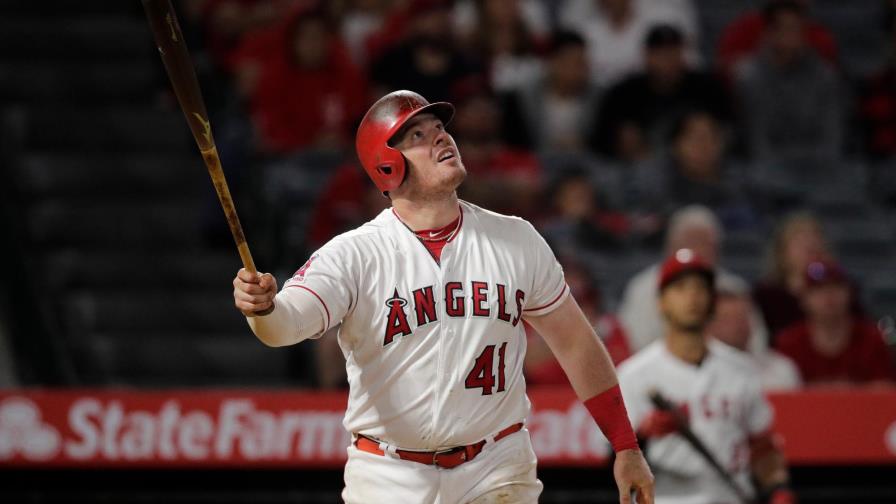 Trout frustra jonrón de Yelich y los Angelinos ganan a Cerveceros