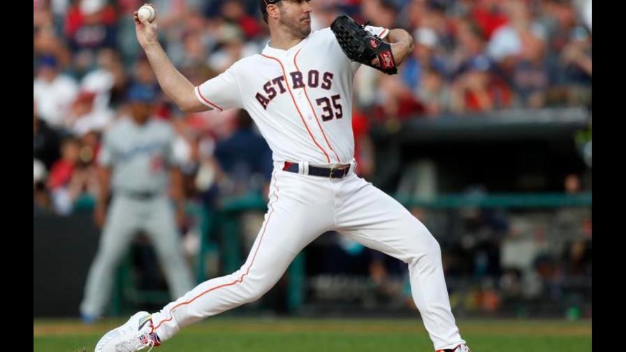 Verlander empieza a hacer lanzamientos luego de su cirugía