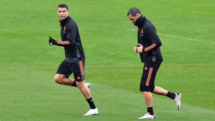Duelo Messi-Ronaldo será este martes, con la primera plaza en juego Duelo Messi-Ronaldo será este martes, con la primera plaza en juego