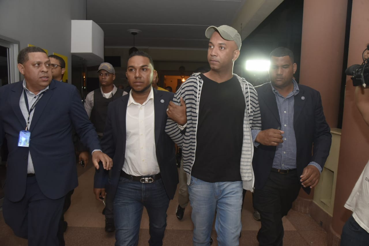 Kanqui apresado en Santiago la noche de este martes 8 de abril