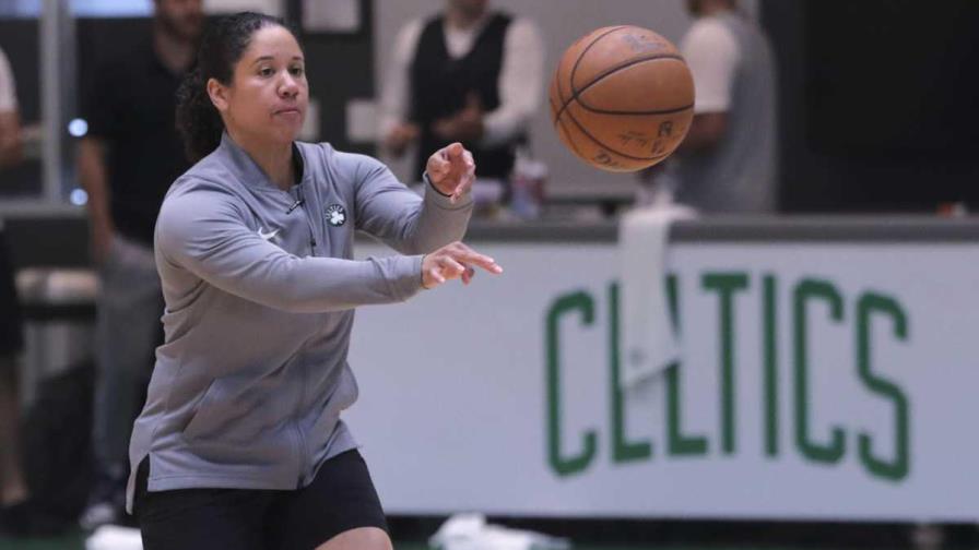 Duke contrata a Lawson de los Celtics para liderar el equipo de baloncesto femenino