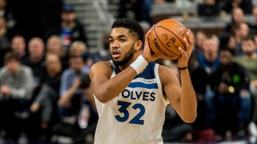 Towns sufre accidente automovilístico