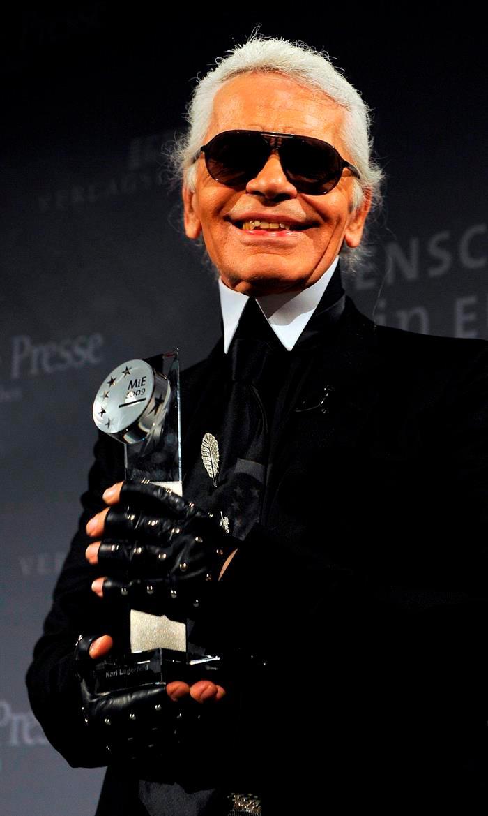 El premio de moda del emporio Louis Vuitton se llamará “Karl Lagerfeld Prize”