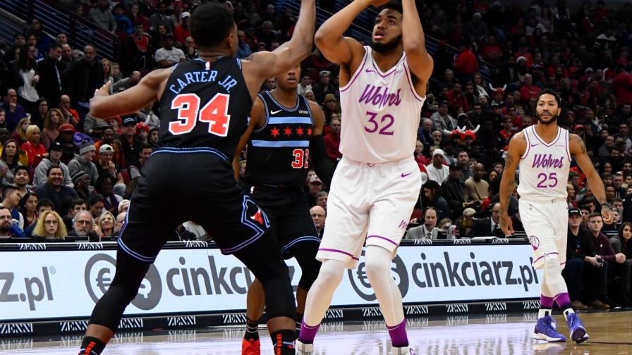 Towns entra a lista exclusiva liderada por nueve estelares