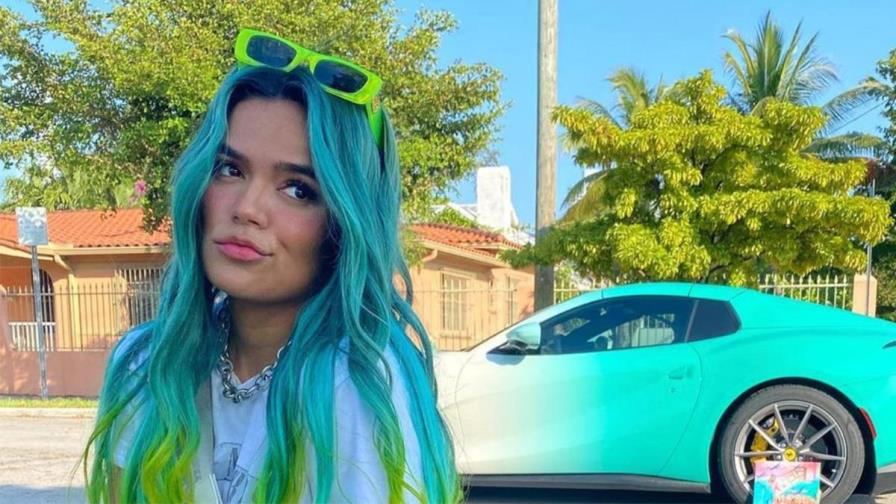 Karol G, primera latina en vender 2 funciones en tiempo récord en Puerto Rico