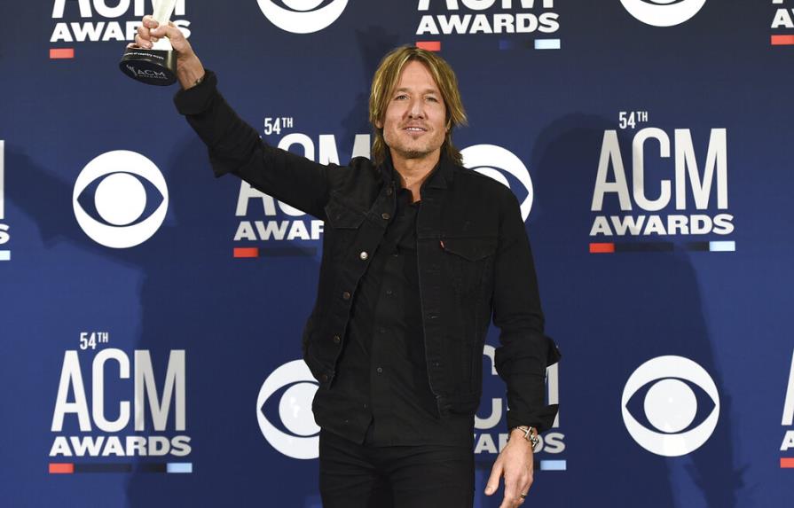 Keith Urban, Kacey Musgraves, Dan + Shay ganan Premios ACM