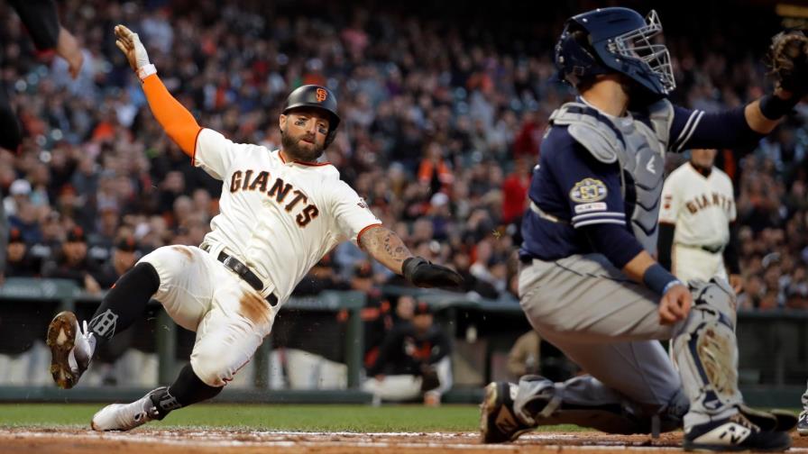 Pillar vuelve a remolcar 4 y Gigantes vencen a Padres 7-2