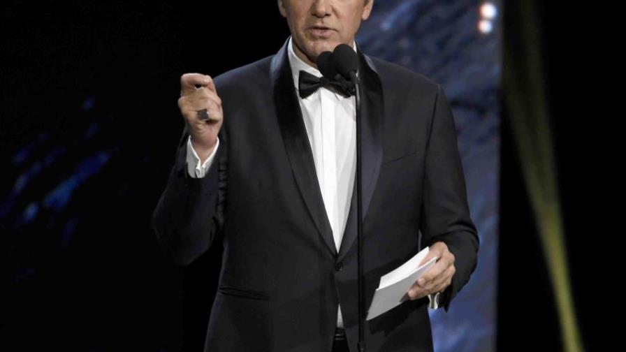Kevin Spacey  enfrentará cargo por abuso sexual de un adolescente 