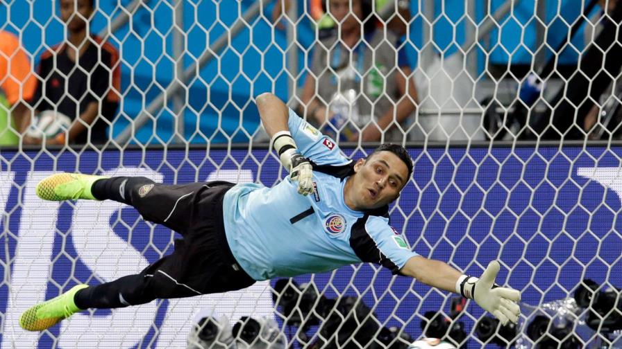 Keylor Navas, premio nacional del Deporte con la renovación en el bolsillo