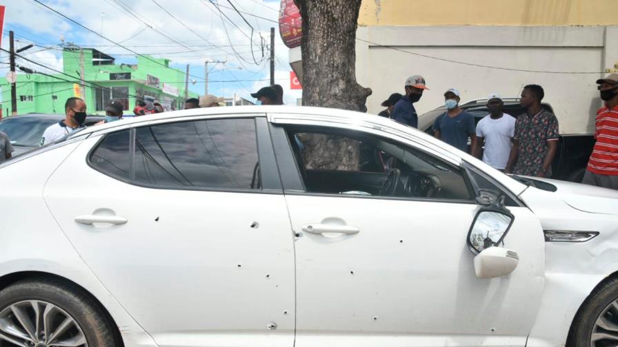 Pedirán un año de prisión preventiva para policías que mataron pareja de evangélicos en Villa Altagracia