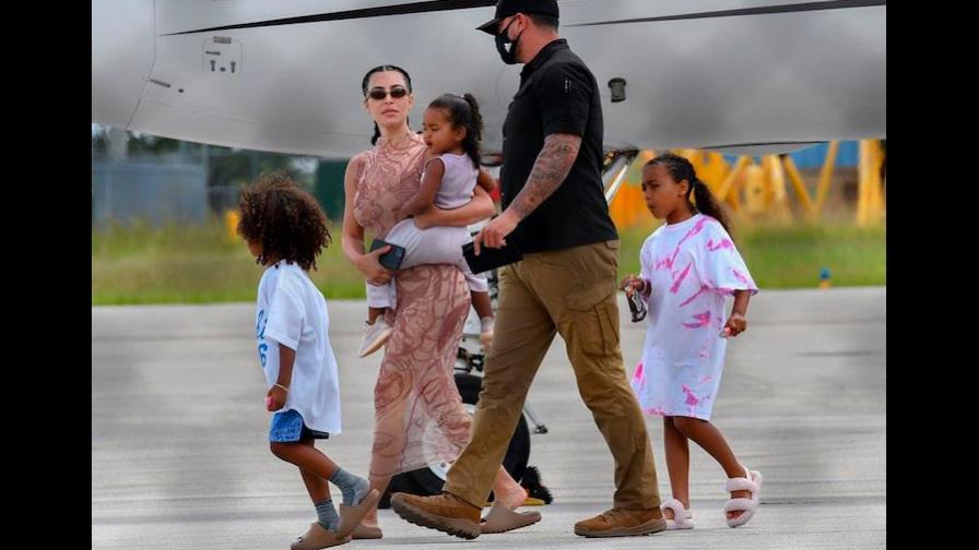Kim Kardashian y Kanye West salen de República Dominicana tras breves vacaciones familiares