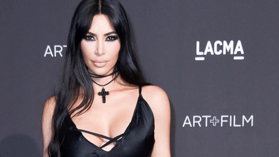 Kim Kardashian donará un millón de dólares a familias afectadas por COVID-19 Kim Kardashian donará un millón de dólares a familias afectadas por COVID-19