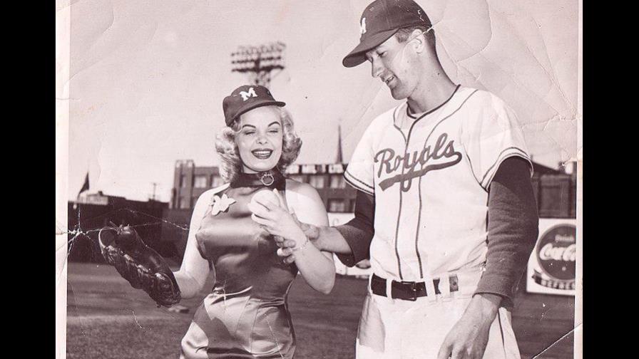 Fred Kipp, “come hombre” en la Lidom, en GL pitcher del montón Fred Kipp, “come hombre” en la Lidom, en GL pitcher del montón