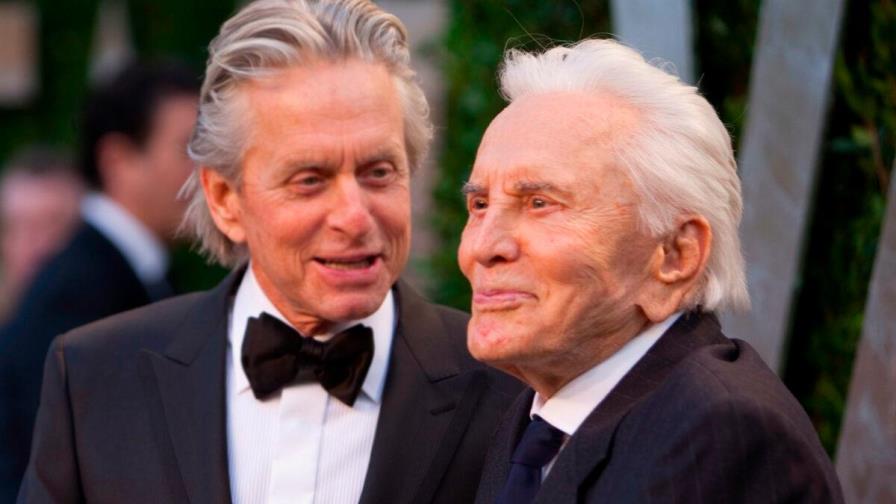 ¿Por qué Kirk Douglas dejó a su hijo Michael Douglas sin herencia?