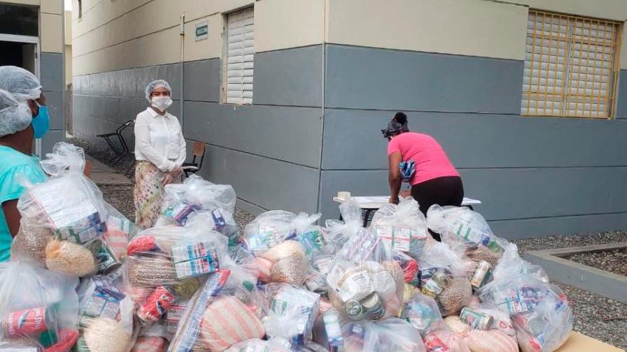 Suplidores de alimentos hacen llamado al Presidente por falta de pagos Suplidores de alimentos hacen llamado al Presidente por falta de pagos