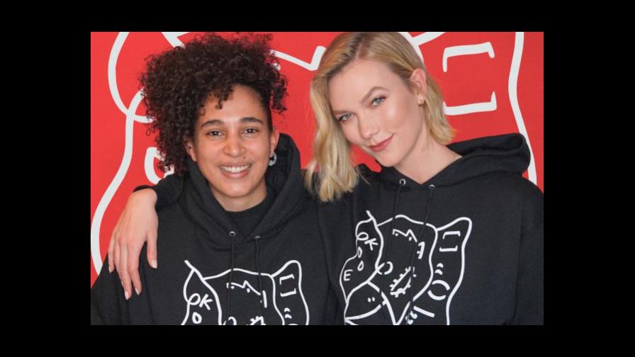Karlie Kloss y Shantell Martin colaboran para que más niñas aprendan a programar