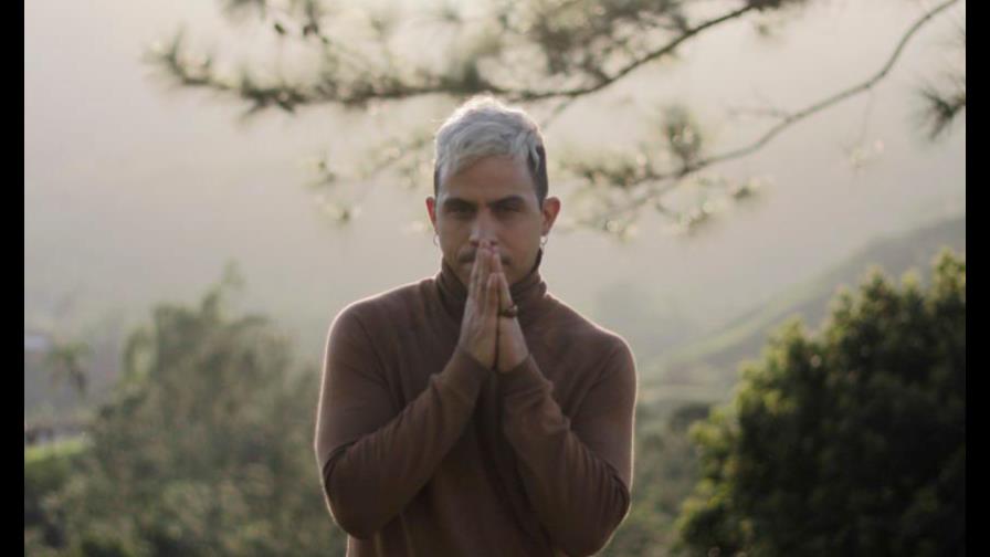 Javi Grullón se afianza como cantante y compositor con “Ámame”