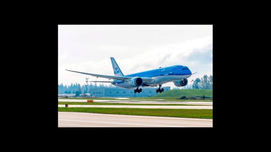 KLM recorta sus gastos por efectos del coronavirus en su actividad comercial KLM recorta sus gastos por efectos del coronavirus en su actividad comercial