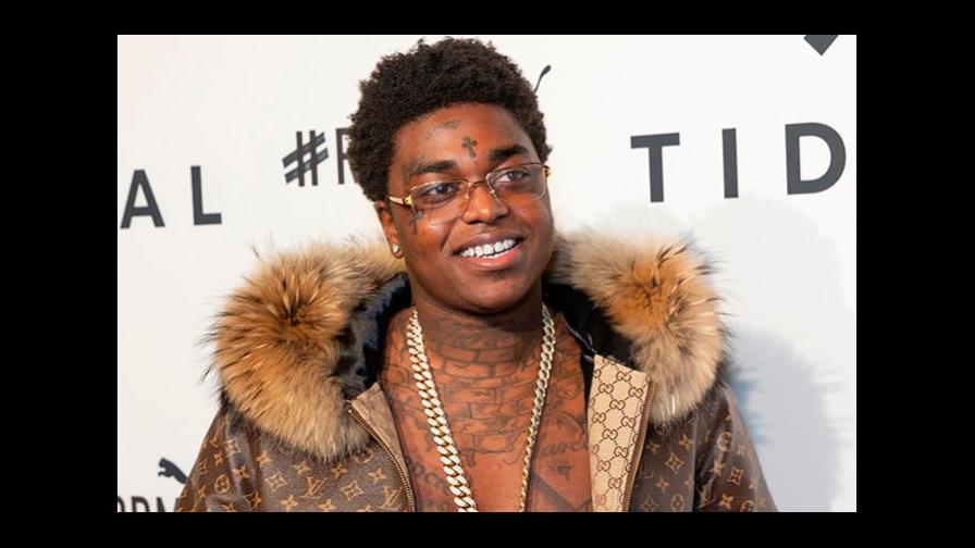 Rapero Kodak Black se declara culpable de posesión ilegal de armas