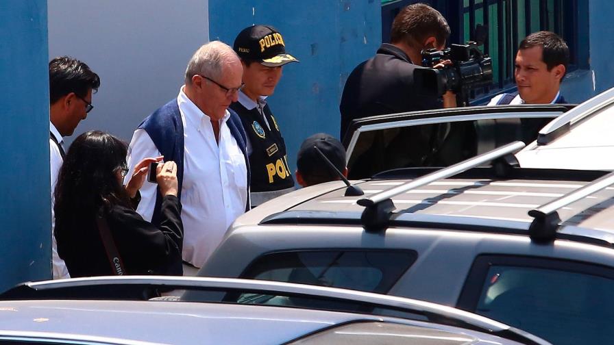 Cinco expresidentes de Perú en la justicia y Kuczynski pasa su segunda noche en la cárcel