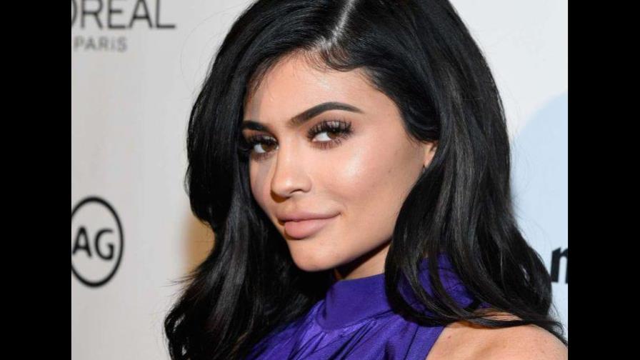 Kylie Jenner sigue siendo la multimillonaria más joven, según Forbes