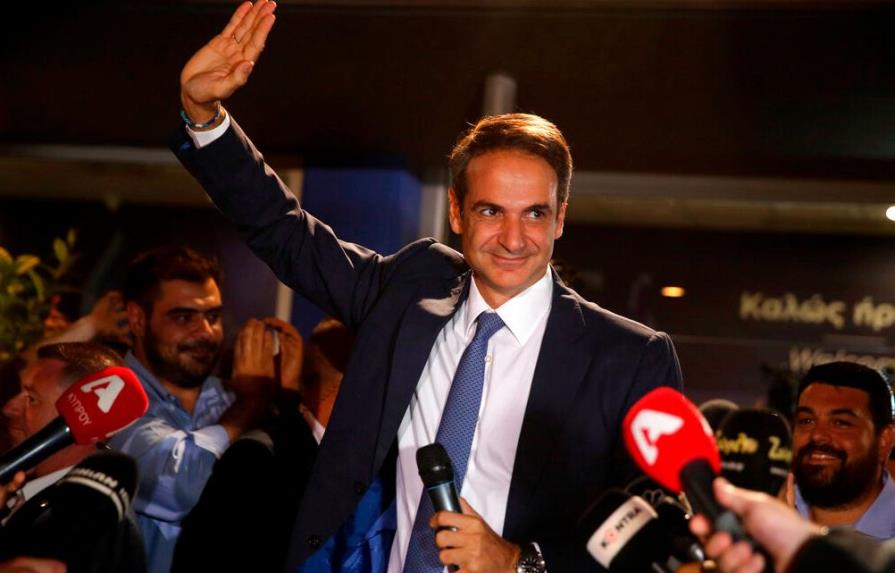 El conservador Kyriakos Mitsotakis gana los comicios en Grecia