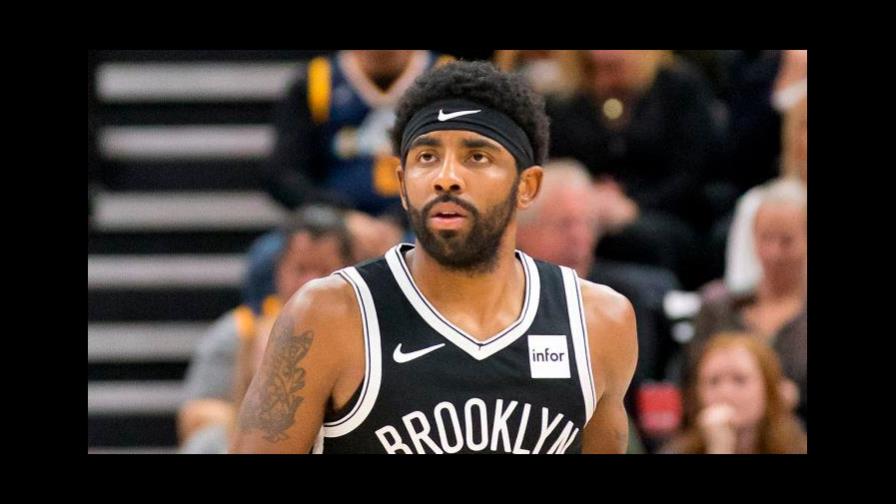NBA quiere a todos vacunados; Irving lo rechaza