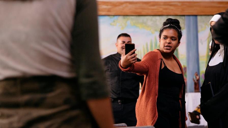 “Exorcismo 101”, una creativa combinación de creencias y humor