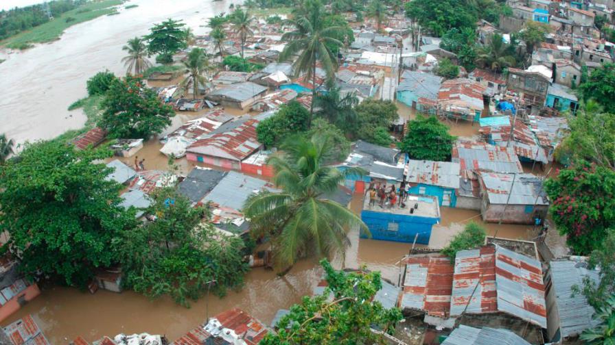 Parque Fluvial La Barquita: del hacinamiento al verde remanso de paz Parque Fluvial La Barquita: del hacinamiento al verde remanso de paz