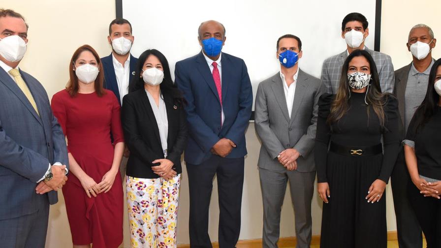 Asofer ofrece apoyo al liderazgo eléctrico en sus planes con energías renovables Asofer ofrece apoyo al liderazgo eléctrico en sus planes con energías renovables