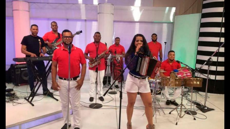 La Doncella del Acordeón  representará al país en festival folklórico de Perú 