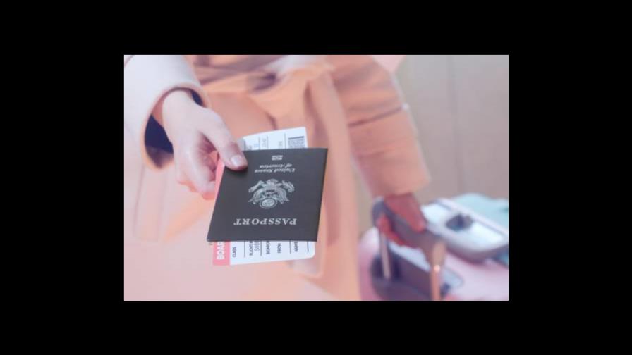 Los peligros del ajuste de status
Notas al pie de una visa de paseo/negocios
Visas de paseo/negocios