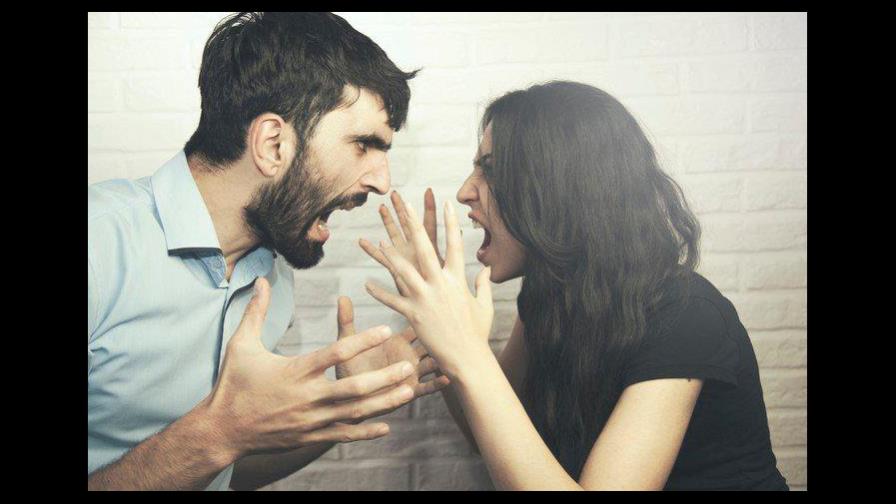 Relaciones violentas: siete estrategias de dominio y control que las caracterizan 